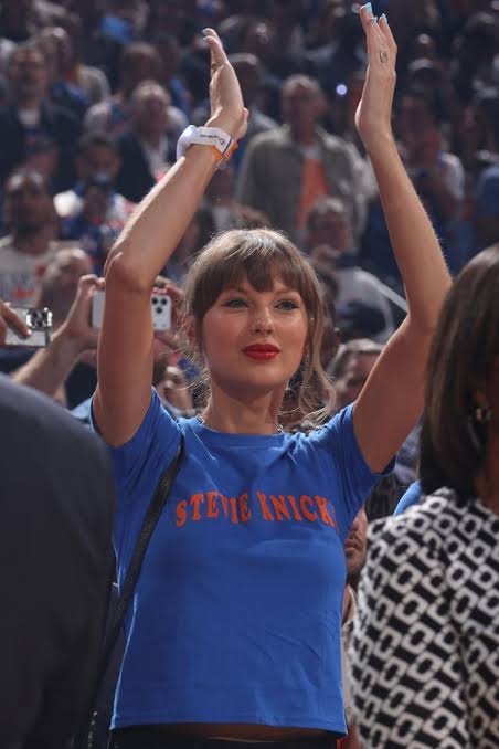 Stevie Knicks Official Taylor Shirt For Play OffsUnisex classic tee